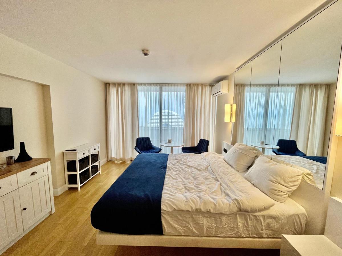 Batumi Orbi City Apartment On 41Th Floor Eksteriør bilde